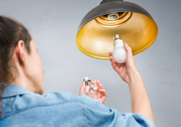 Light Bulb Replacement in Duluth