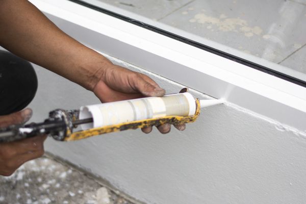 Caulk Replacement in Duluth