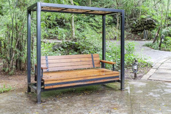 Arbor Swing Installation in Duluth